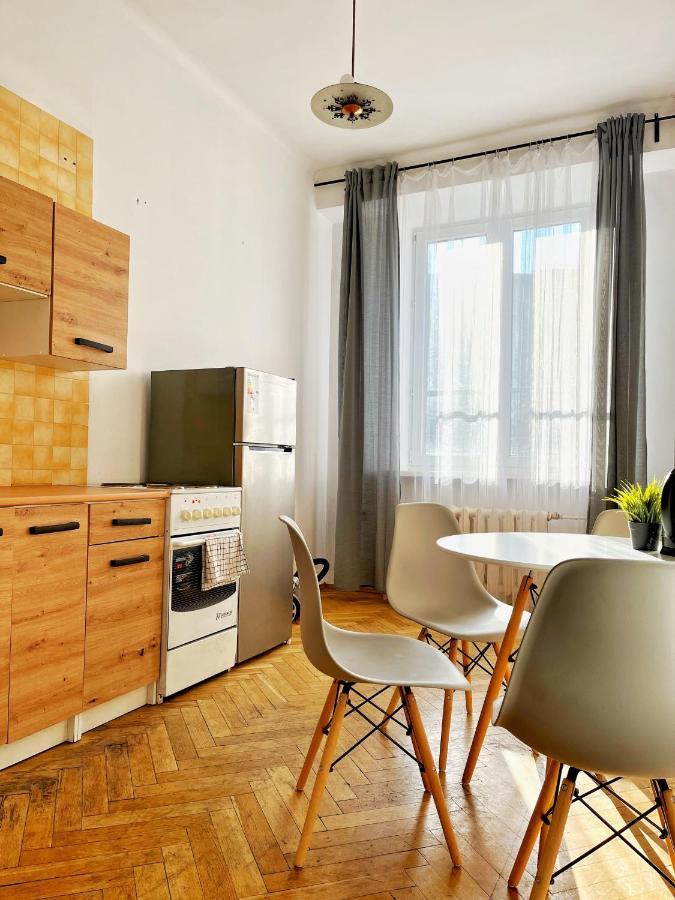 Nice Room In City Centre Krakow Exterior photo